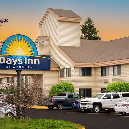 Days Inn By Wyndham Coeur D'Alene Bagian luar foto